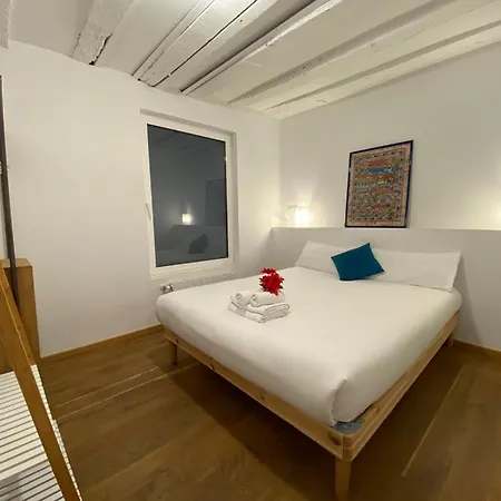 Old Town Apartament *